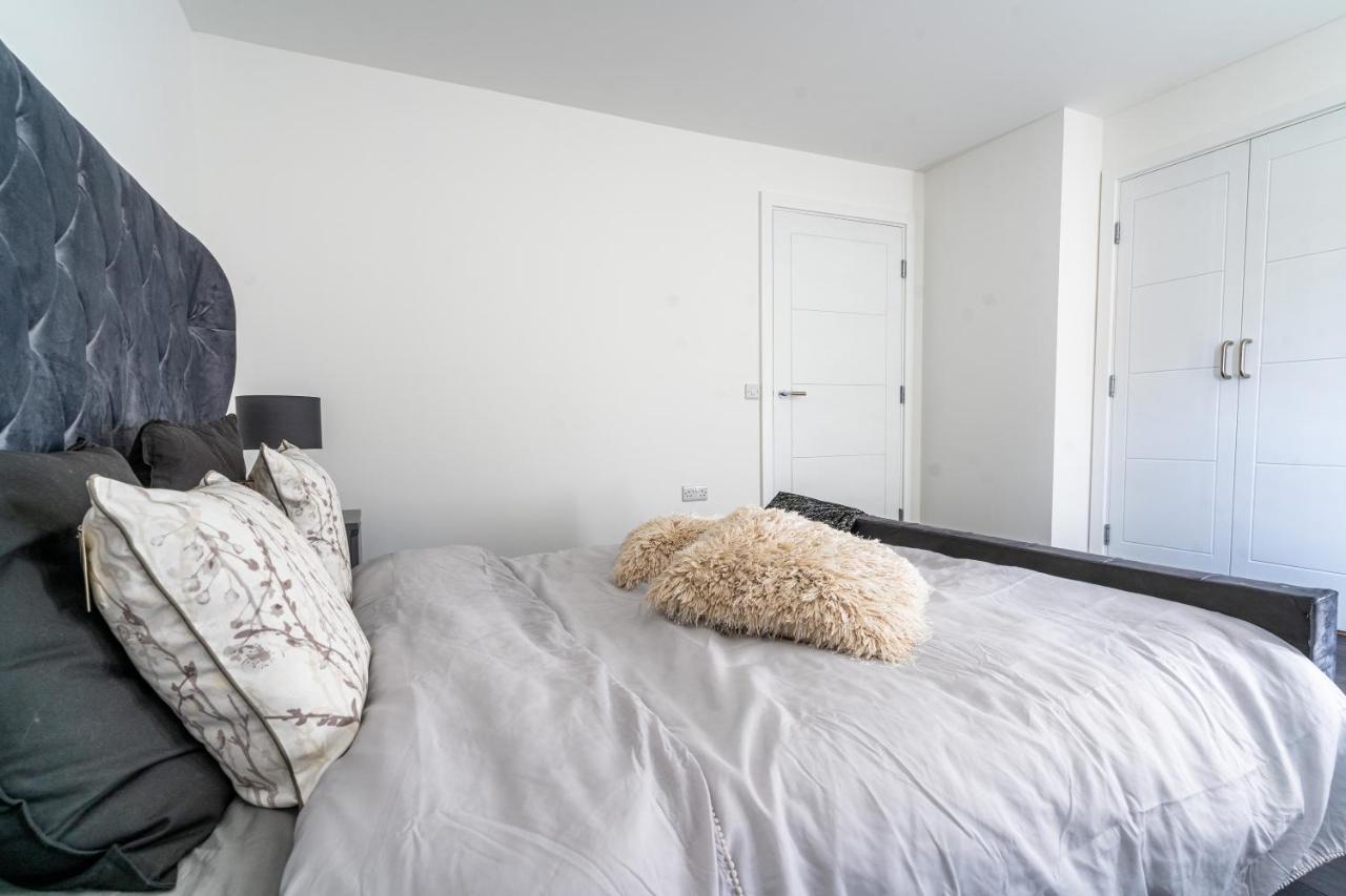 Spacious 3 Bedroom House In Glasgow City With Private Parking & Garden Exterior foto
